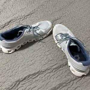 size 9 slightly beat up on clouds with lots of life left in them!